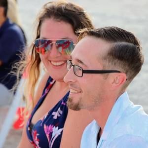 Meet your Posher, Dakota